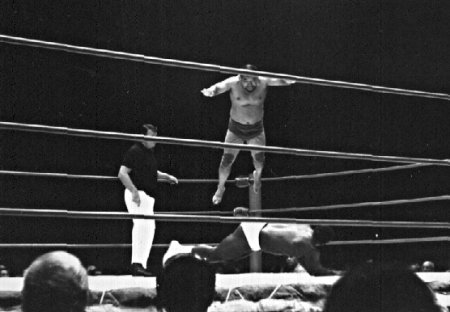 Kenji Shibuya flies through the air